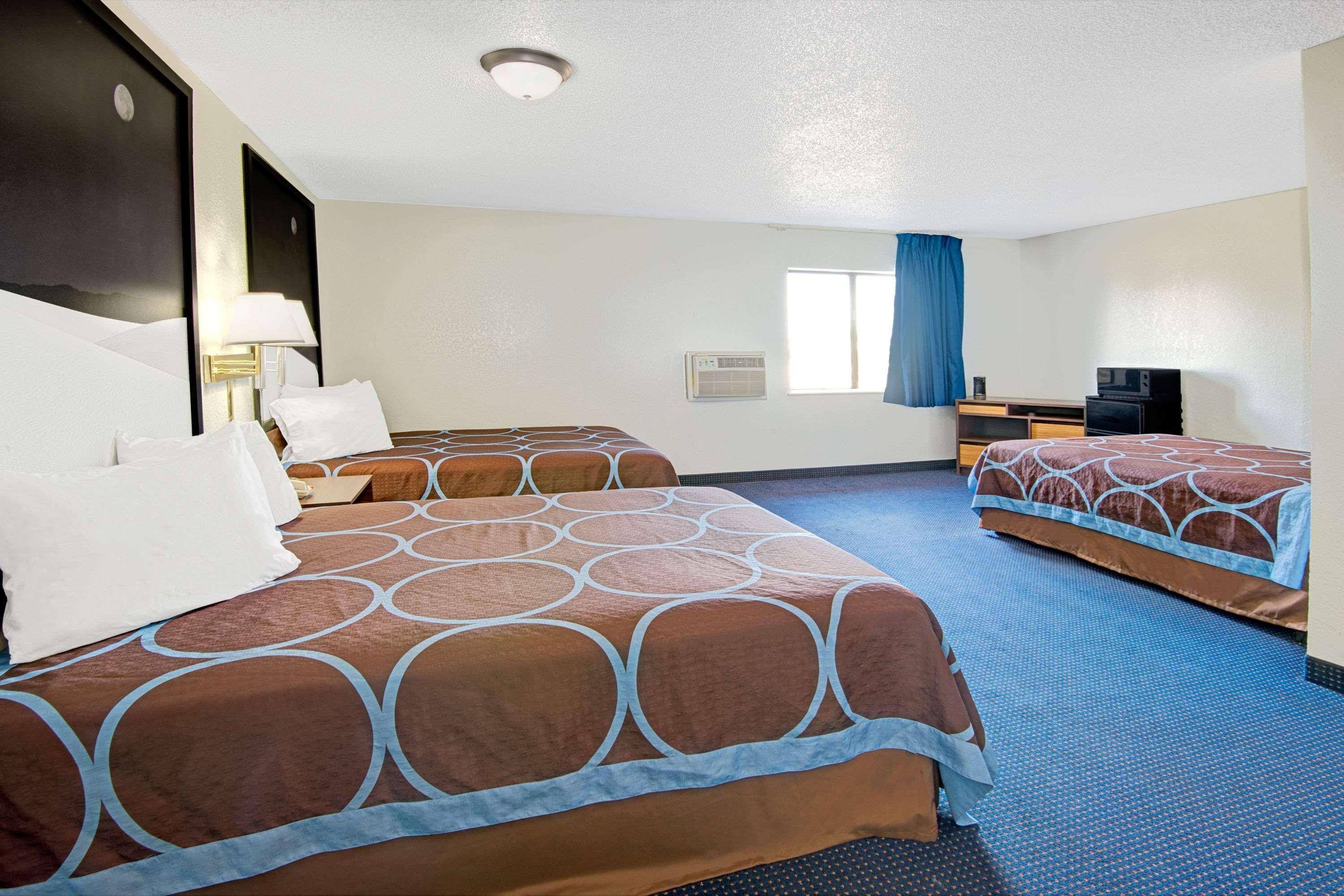 ซูเปอร์ 8 บาย วินด์แฮม ลาสครูเซส/ลาโพซาดา เลน Hotel ภายนอก รูปภาพ